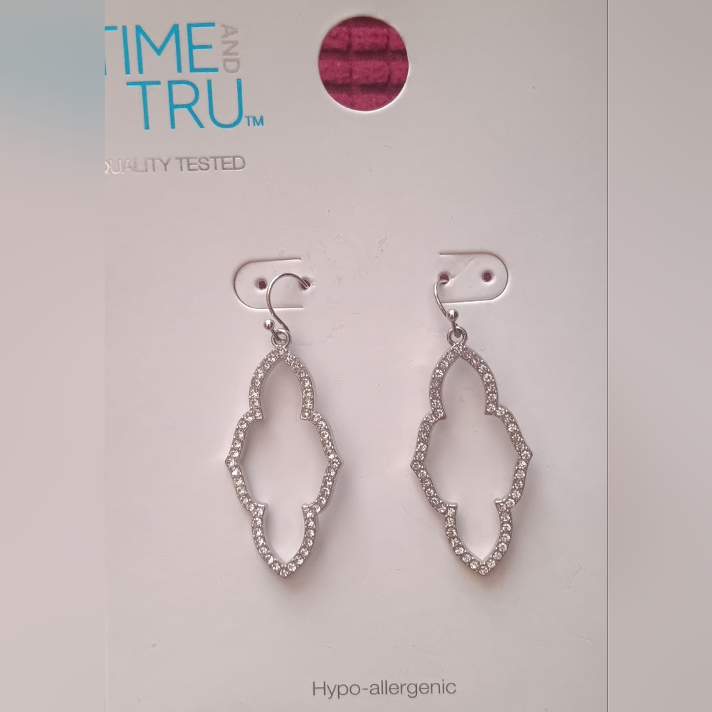Time and Tru Silver Crystal Earrings